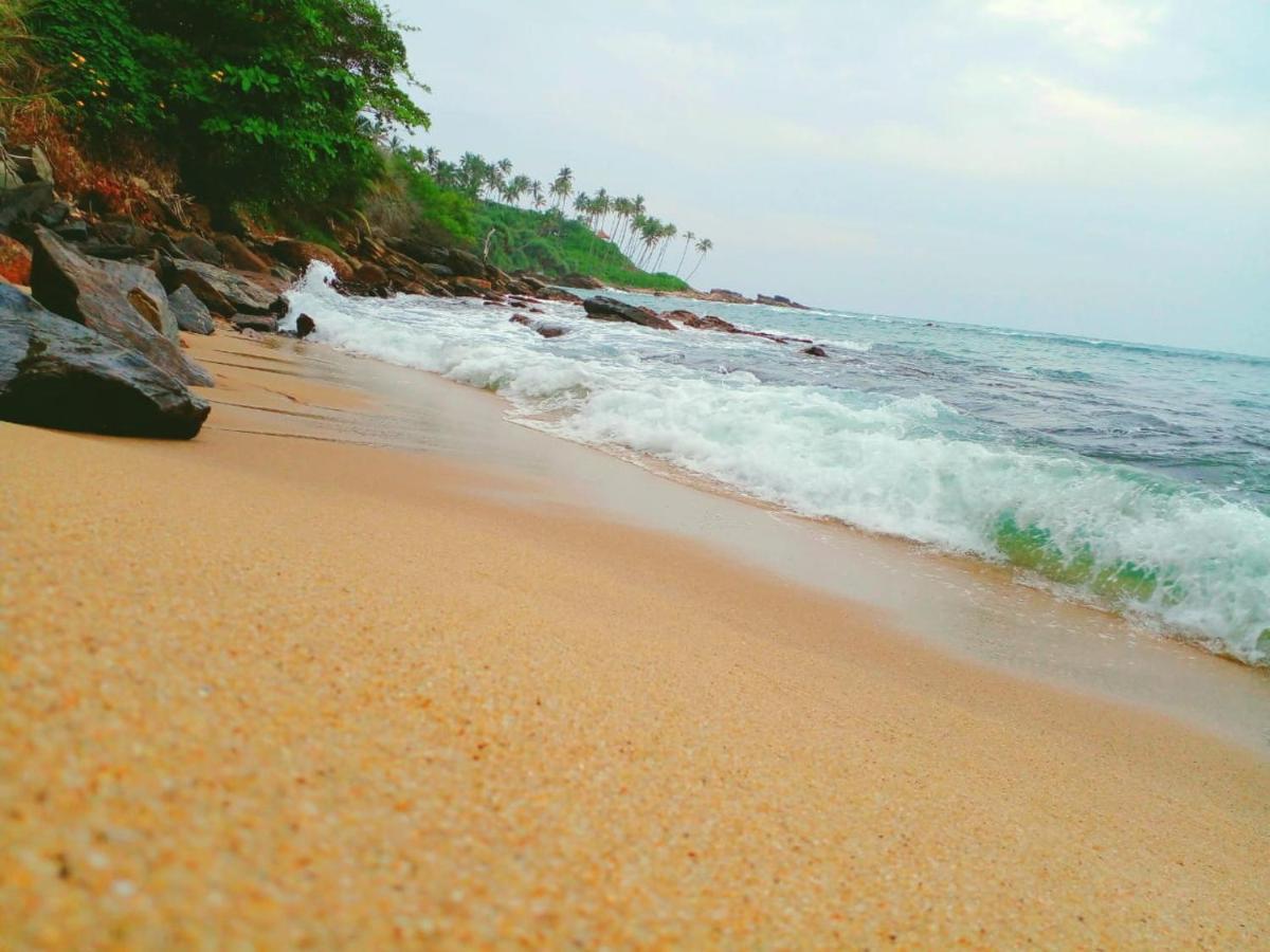 Shashi Villa Тангалла Экстерьер фото